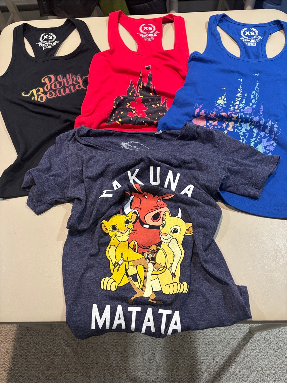 Disney Hakuna Matata' Navy Graphic Tee (S) & 3 Assorted WDW Tank Tops (XS)